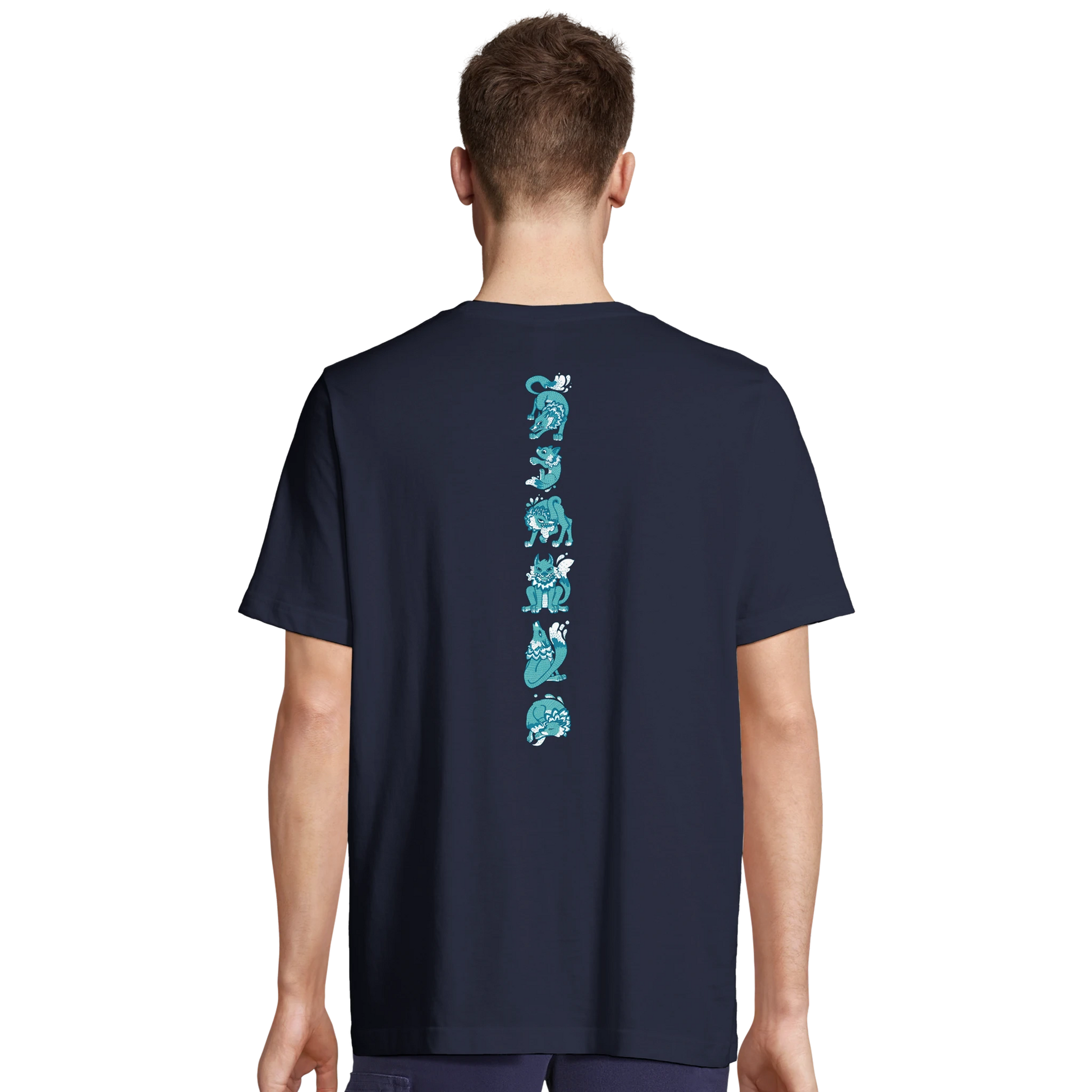 T-shirt au design d'APOU SHINY – Famille des Loups en Totem - un jeu de cartes familial plein de malice et de stratégie - Editeur : NO ONE GAMES