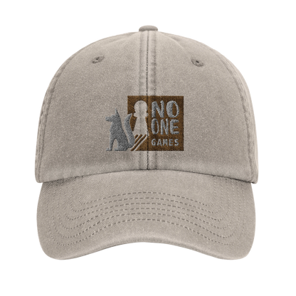 Casquette au design du logo de NO ONE GAMES - Inspiration du loup d'APOU SHINY : un jeu de cartes familial plein de malice et de stratégie