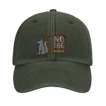 Casquette au design du logo de NO ONE GAMES - Inspiration du loup d'APOU SHINY : un jeu de cartes familial plein de malice et de stratégie